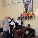 Obras de arte: El Cristo de la Tierra. Obra en madera del escultor español Manuel Requena, entregada en custodia a las Hermanas Clarisas de Cartagena.